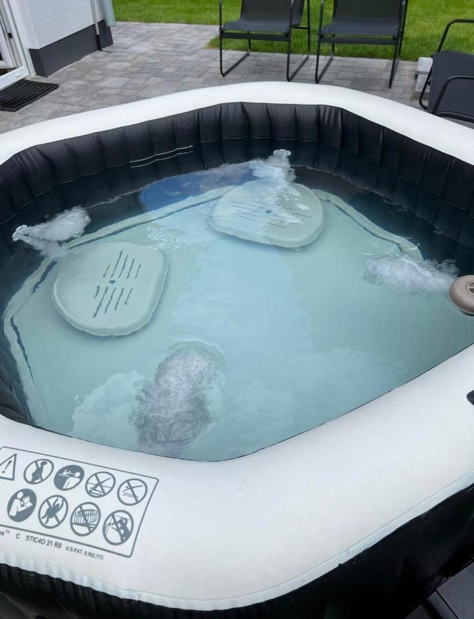 Haushalfte Mit Garten, Kamin, Grill & Whirlpool Nahe Ber Villa Berlin Bagian luar foto