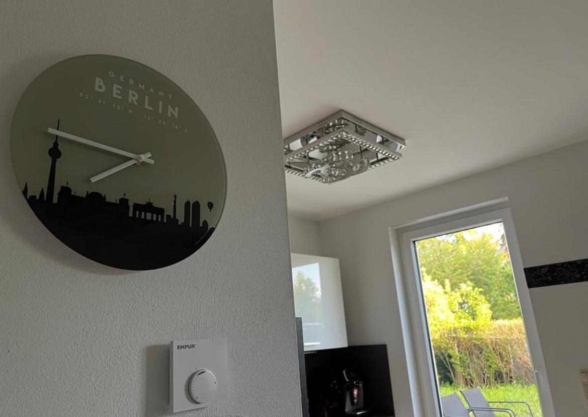 Haushalfte Mit Garten, Kamin, Grill & Whirlpool Nahe Ber Villa Berlin Bagian luar foto